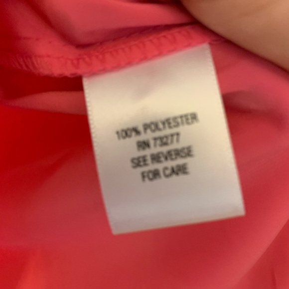 💘 Vera Wang Sleeveless Pink Top 👑 - Picture 3 of 5